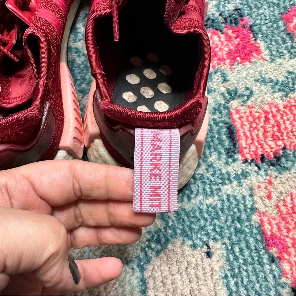 Adidas NMD R1 Low-Top Sneakers in Burgundy - Picture 11 of 14